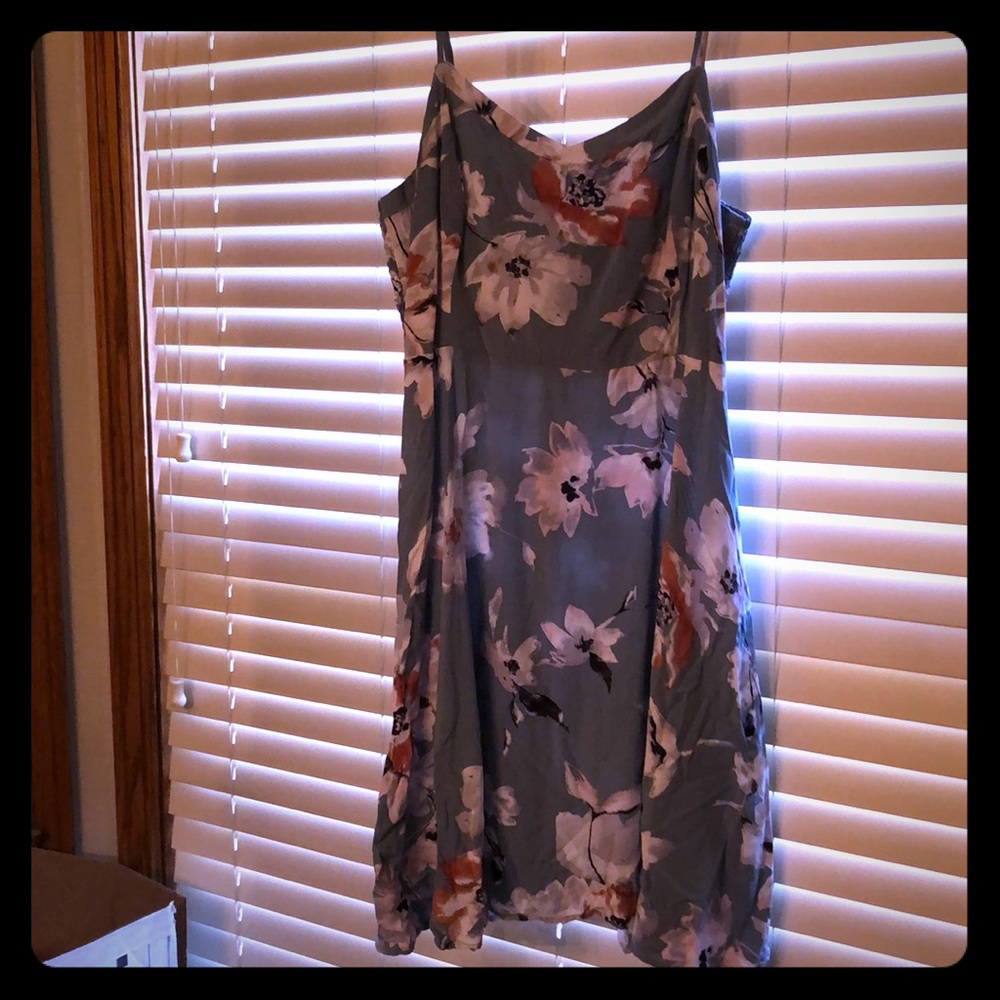 Loft blue gray patterned fit and flare dress sz 6